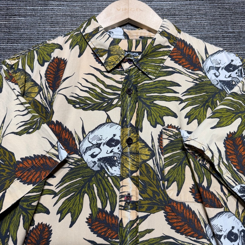RSQ Button Down Shirt Mens L (Fits M) Tan Tropical Skull SS Casual Streetwear